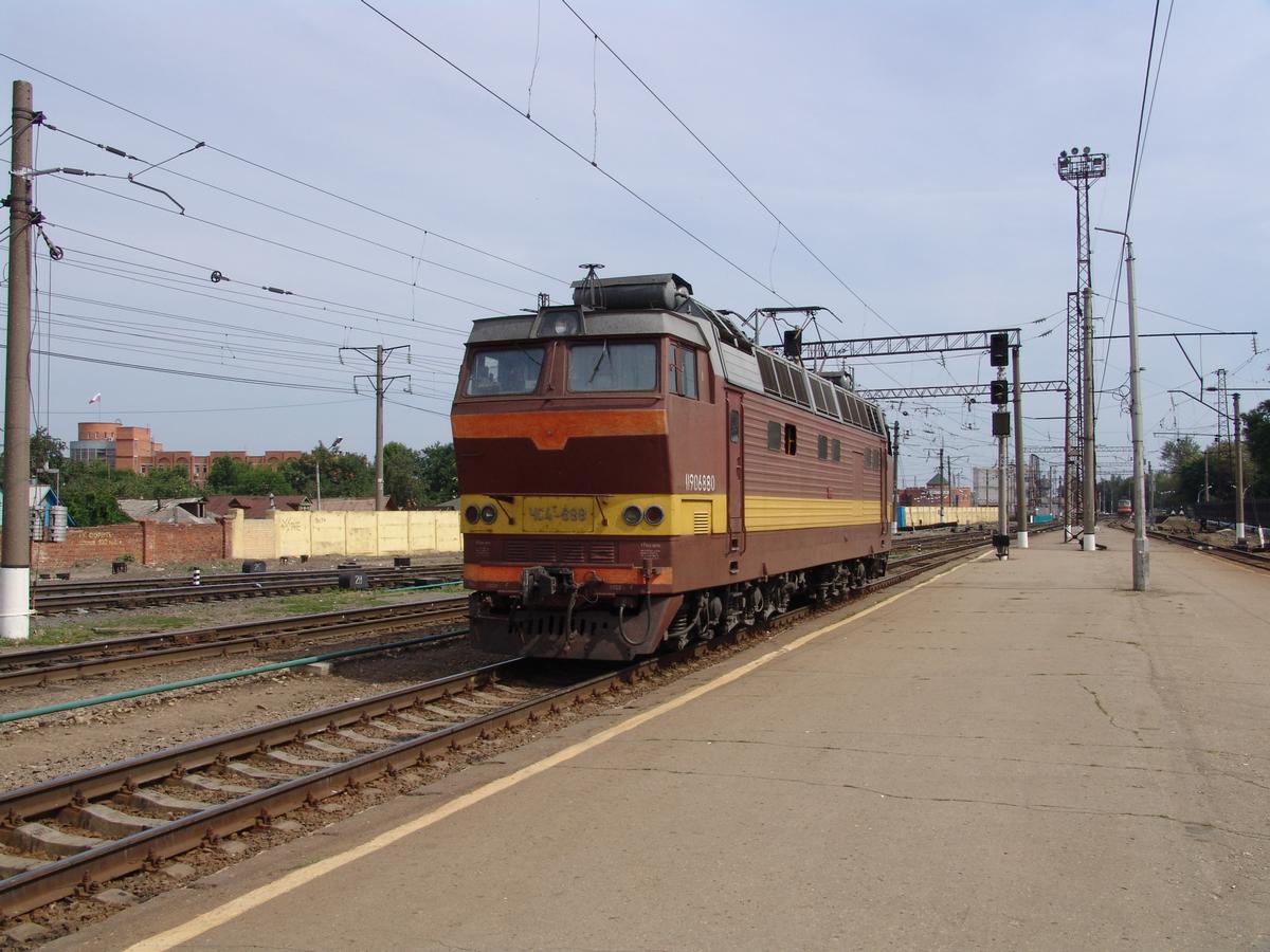 http://www.train-photo.ru/data/media/21/chs4t_688_01.jpg
