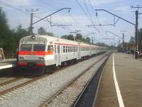 2 002