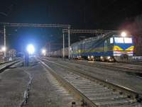 1-022