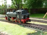 TT-1042  .