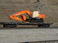  HITACHI  