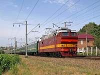 4-735