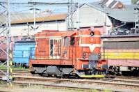  742 529-1