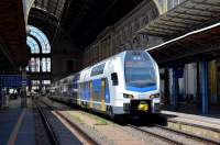  815 023