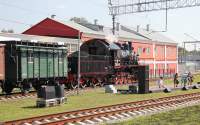  683-89