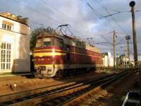 4-098