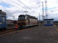 4-048