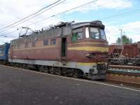 4-048