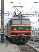 10-723
